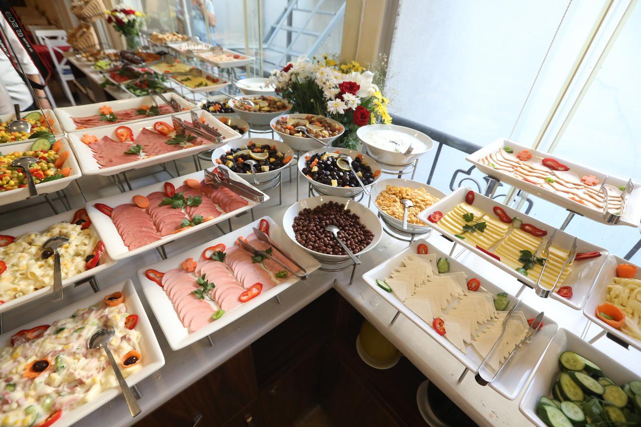 Отель Marmara Deluxe Стамбул