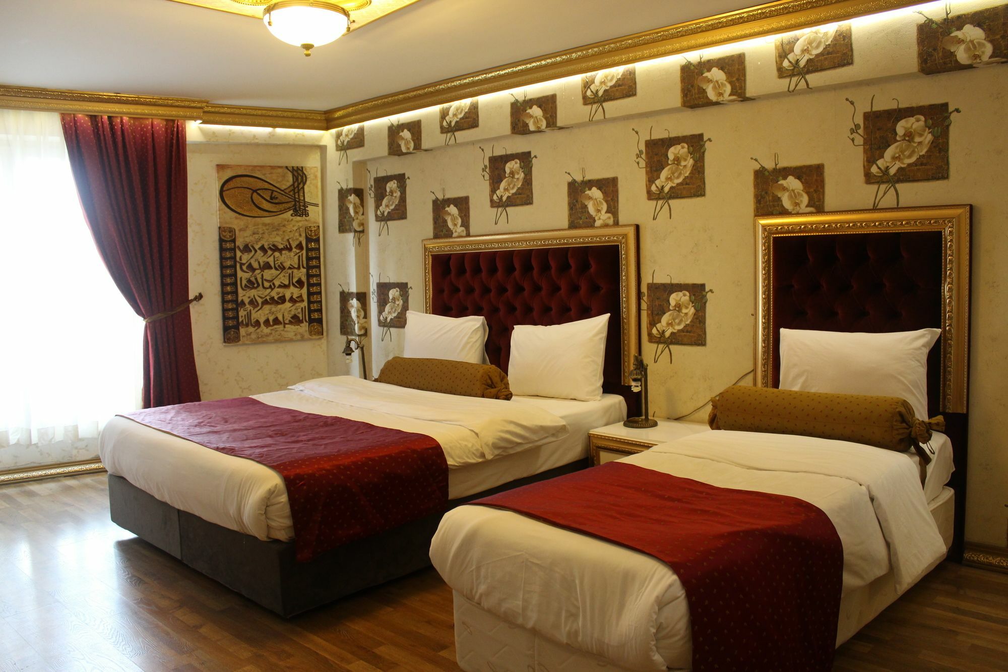 Отель Marmara Deluxe 4*
