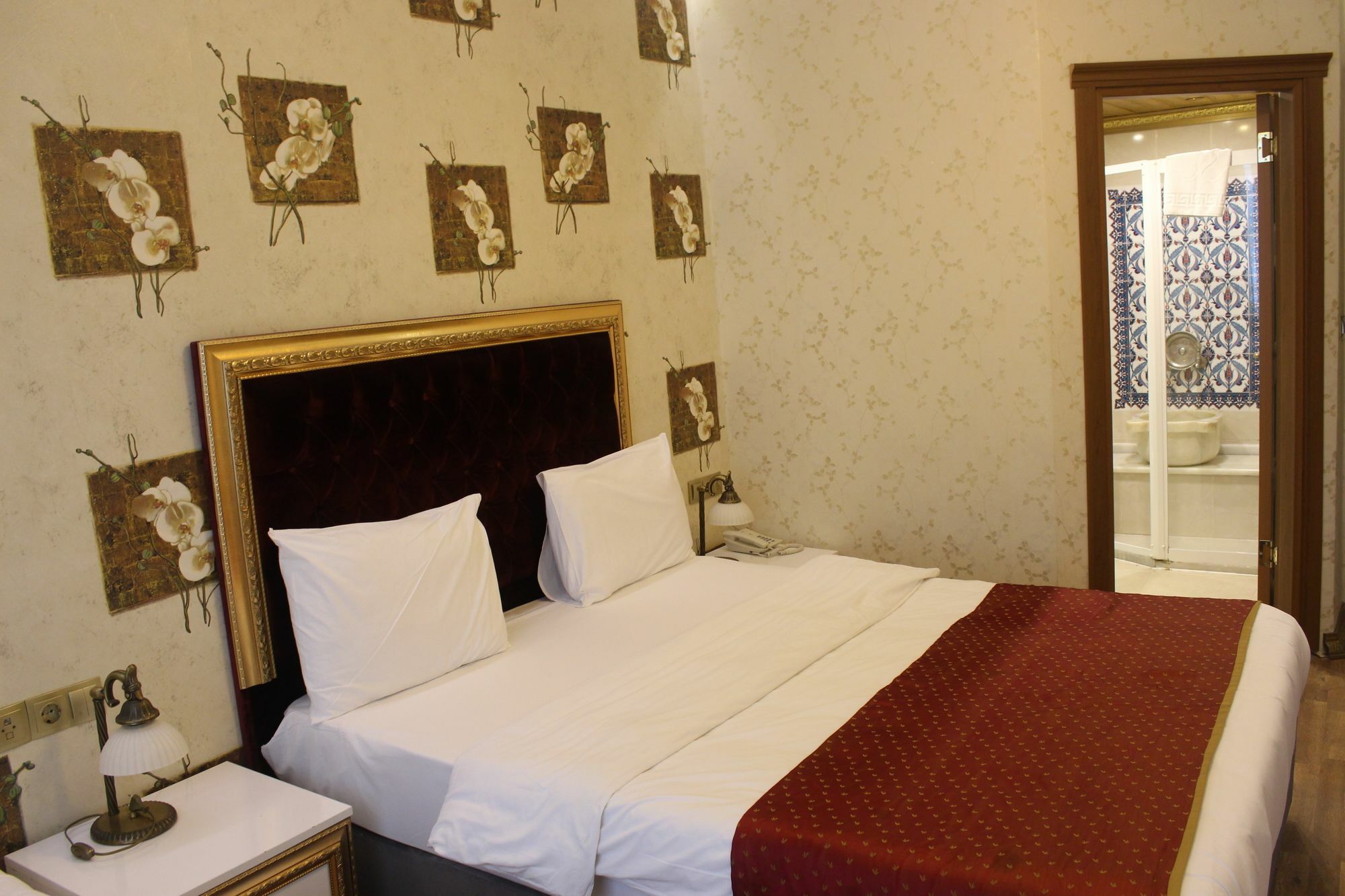 Marmara Deluxe Hotel Istanboel