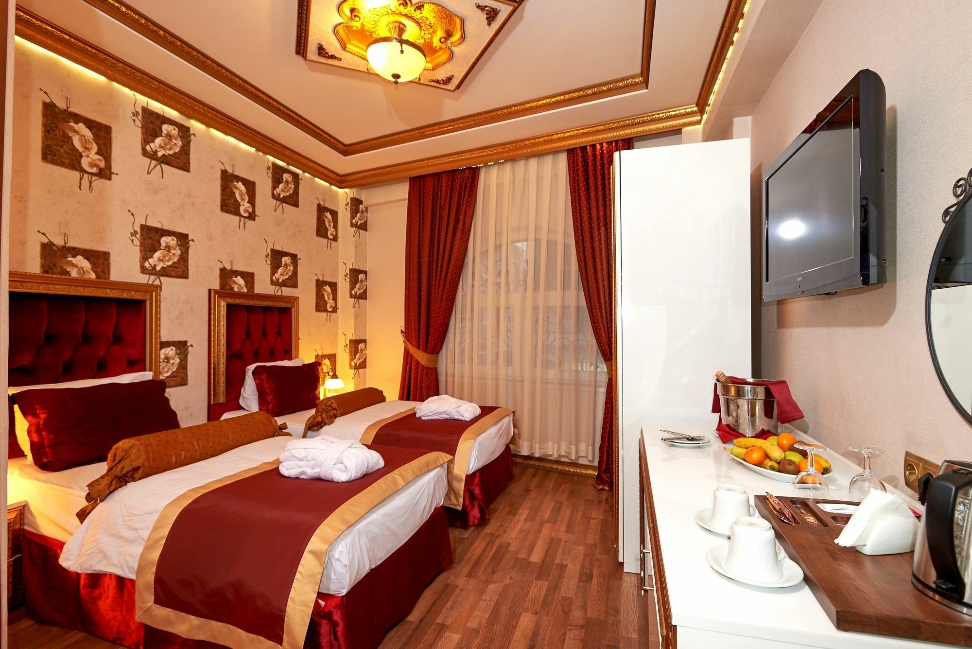 Marmara Deluxe 4* Istanboel